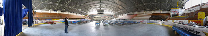 Hallenstadion Chur; Bild größerklickbar